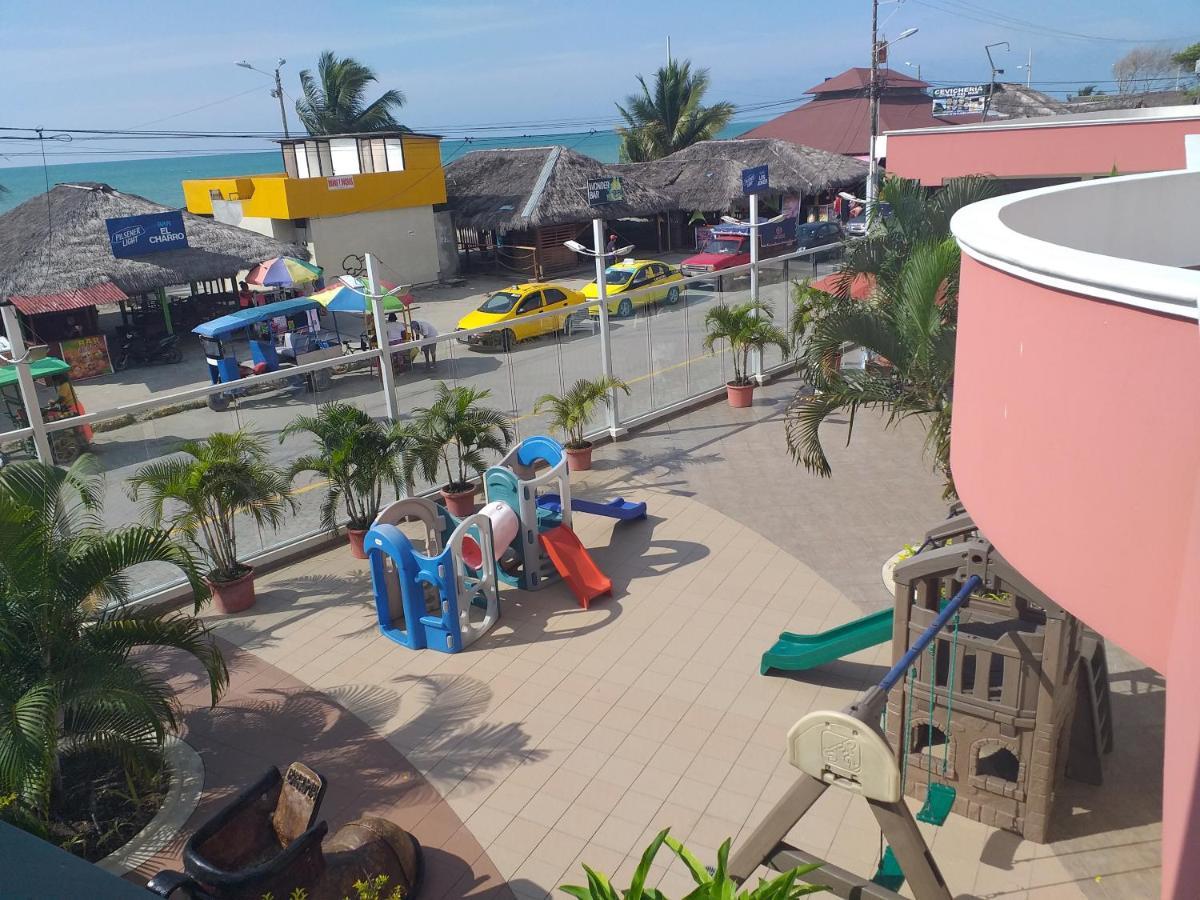 Hotel El Marques Atacames Eksteriør bilde