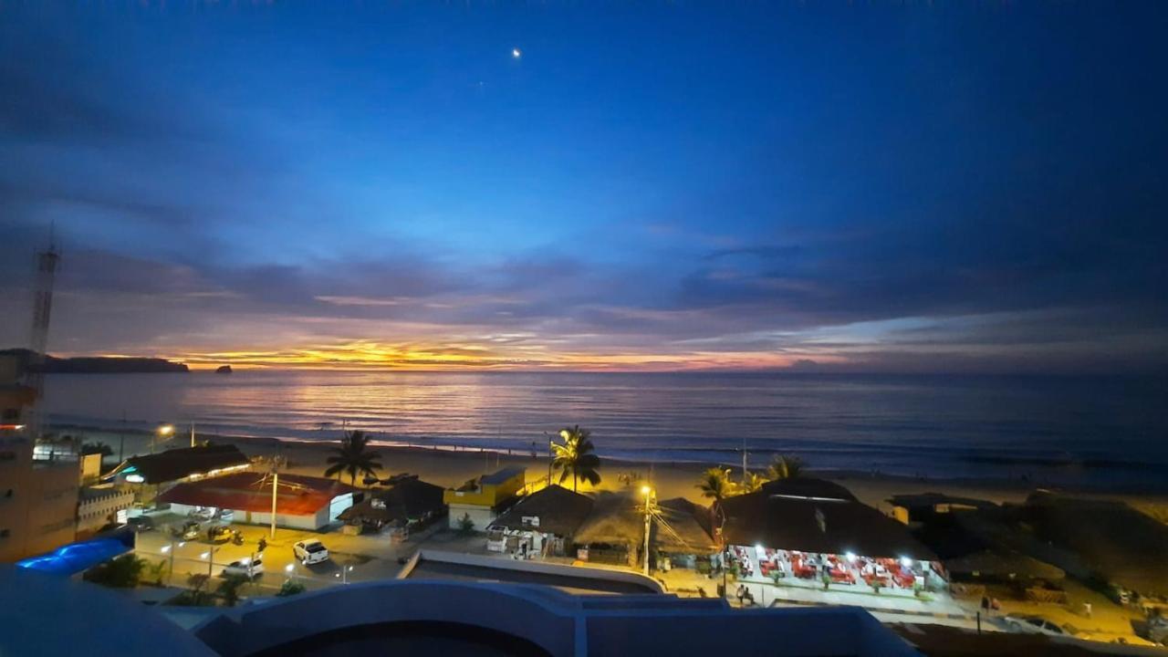 Hotel El Marques Atacames Eksteriør bilde